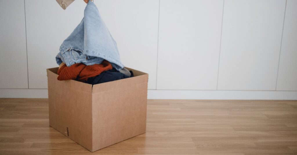 Minimalist home decluttering
